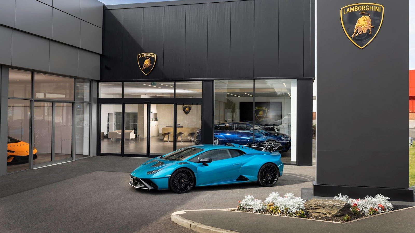 Lamborghini  Four-Day Workweek